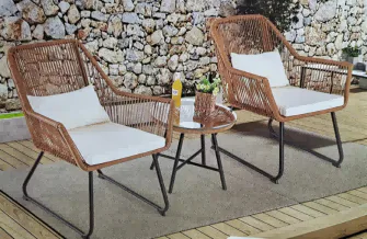 Vanjski set stolova i stolica