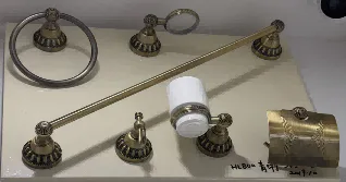 Set drzaca za rucnike