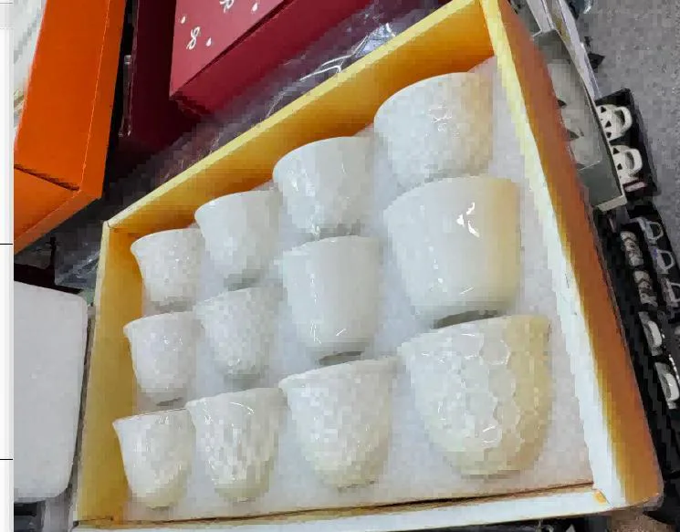 Keramički/Porculanski set šoljica i tacni