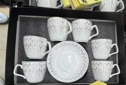 Set šolja sa tacnom