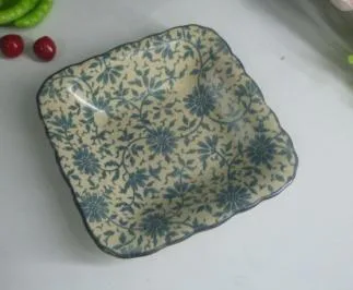 Mala keramička činija/posuda